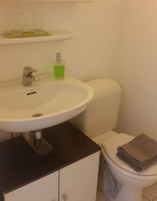 Studios Near Basel Airport Сен-Луи Экстерьер фото